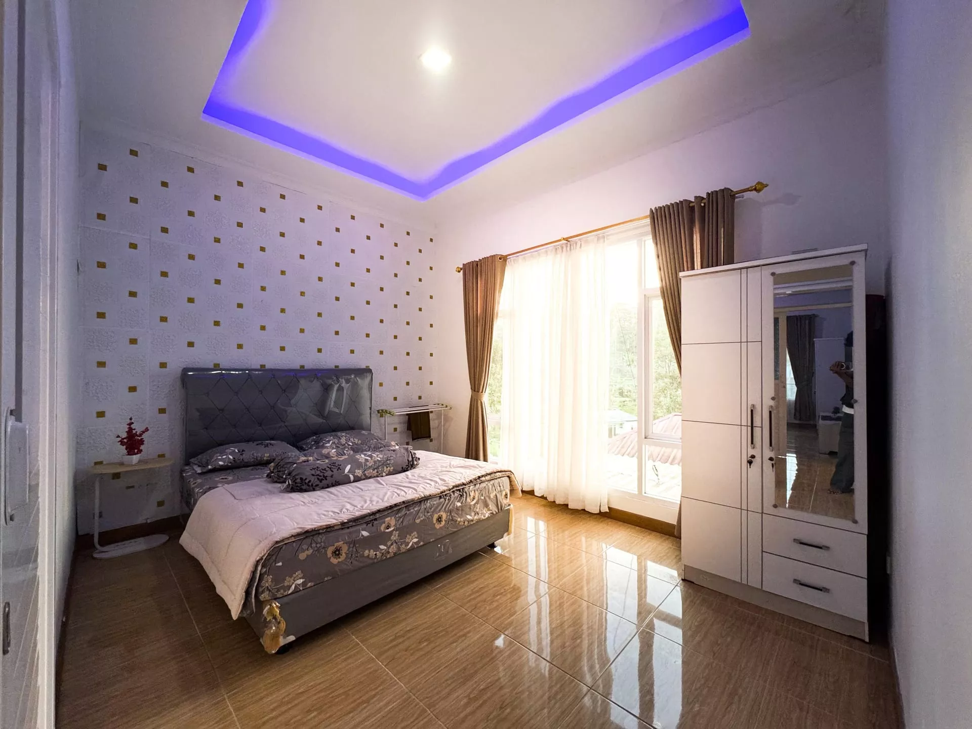 Villa Hariza sorotan 13