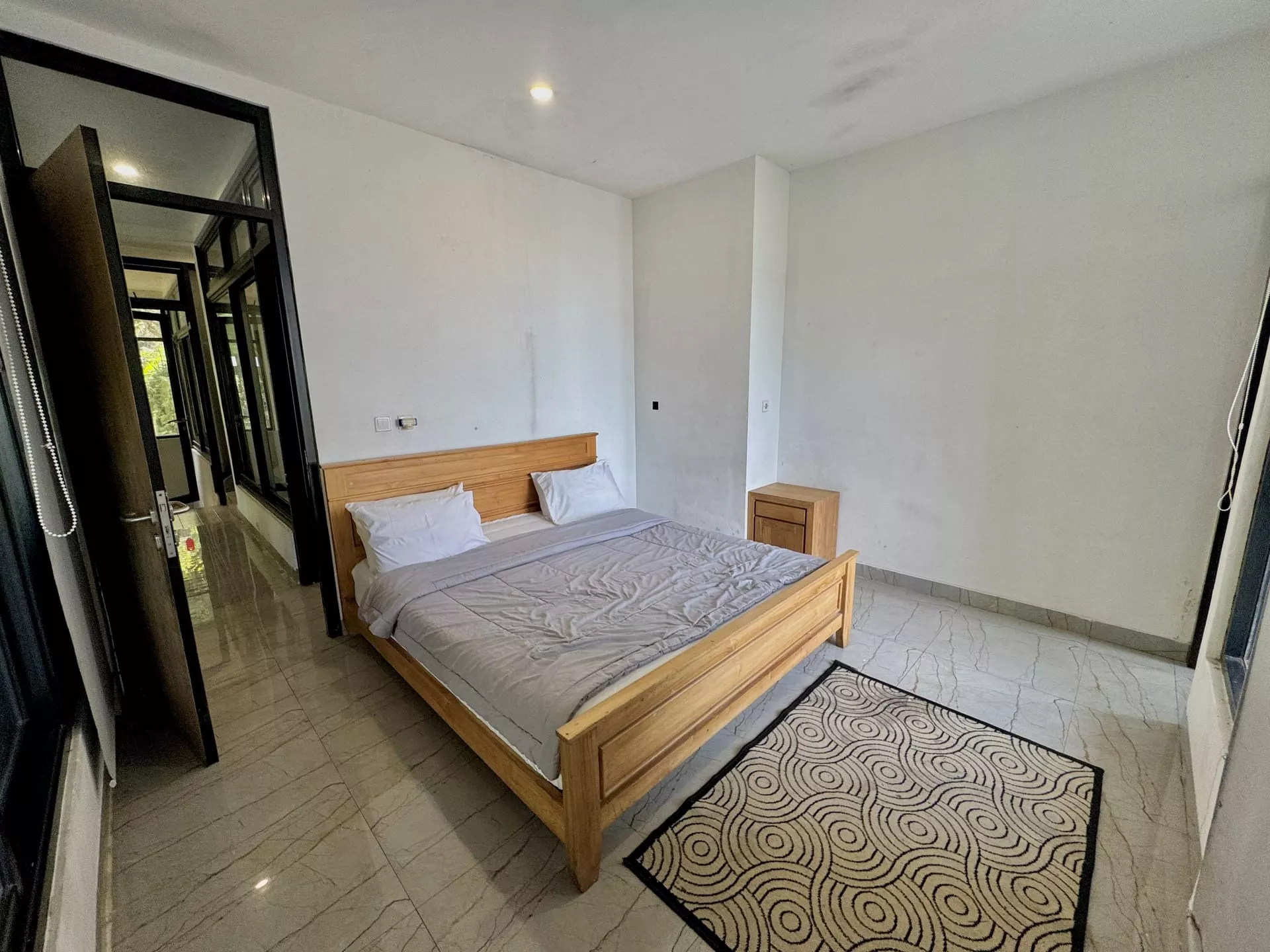 Villa Kaca 2 sorotan 6