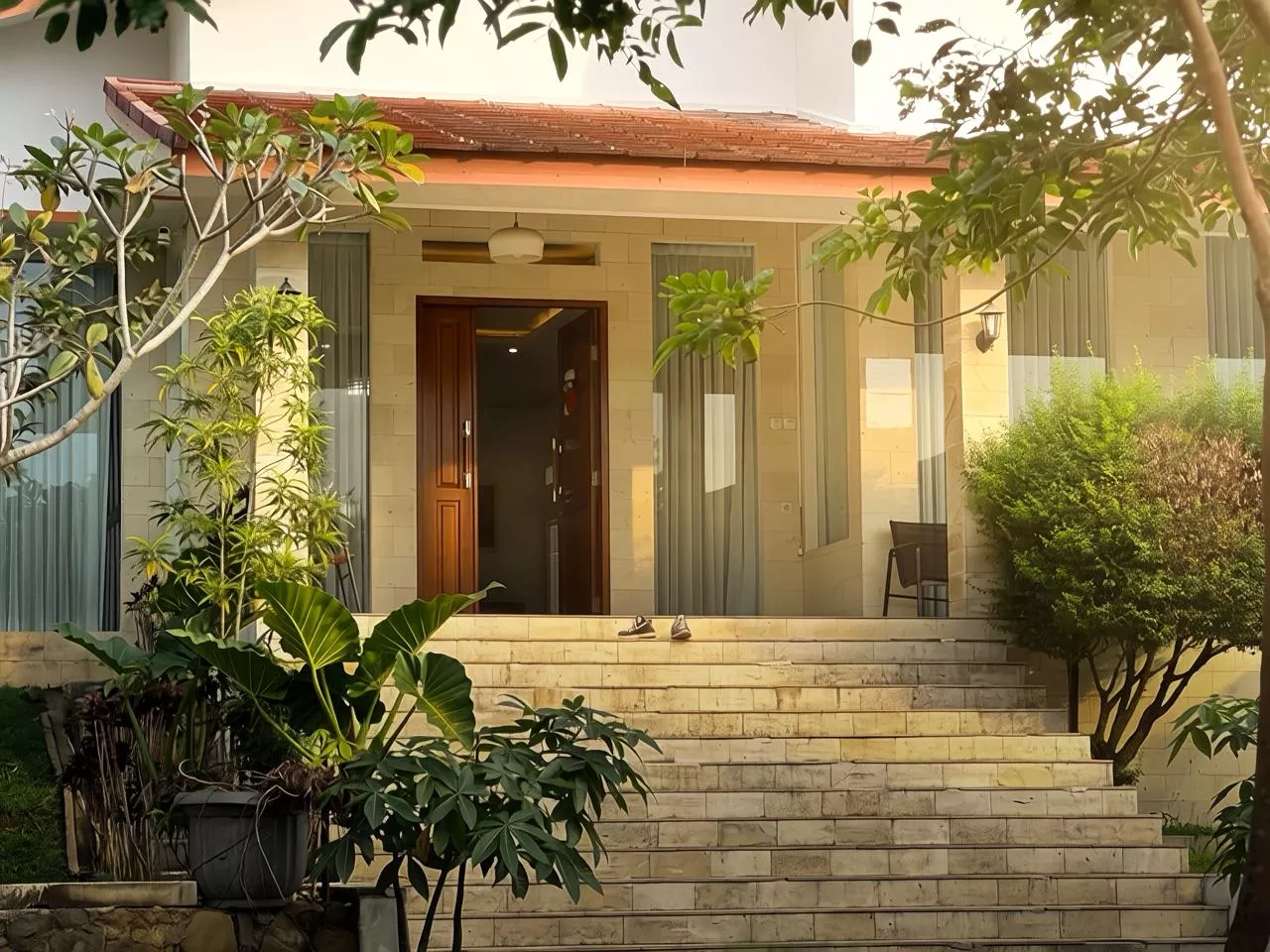 Villa Opung sorotan 19