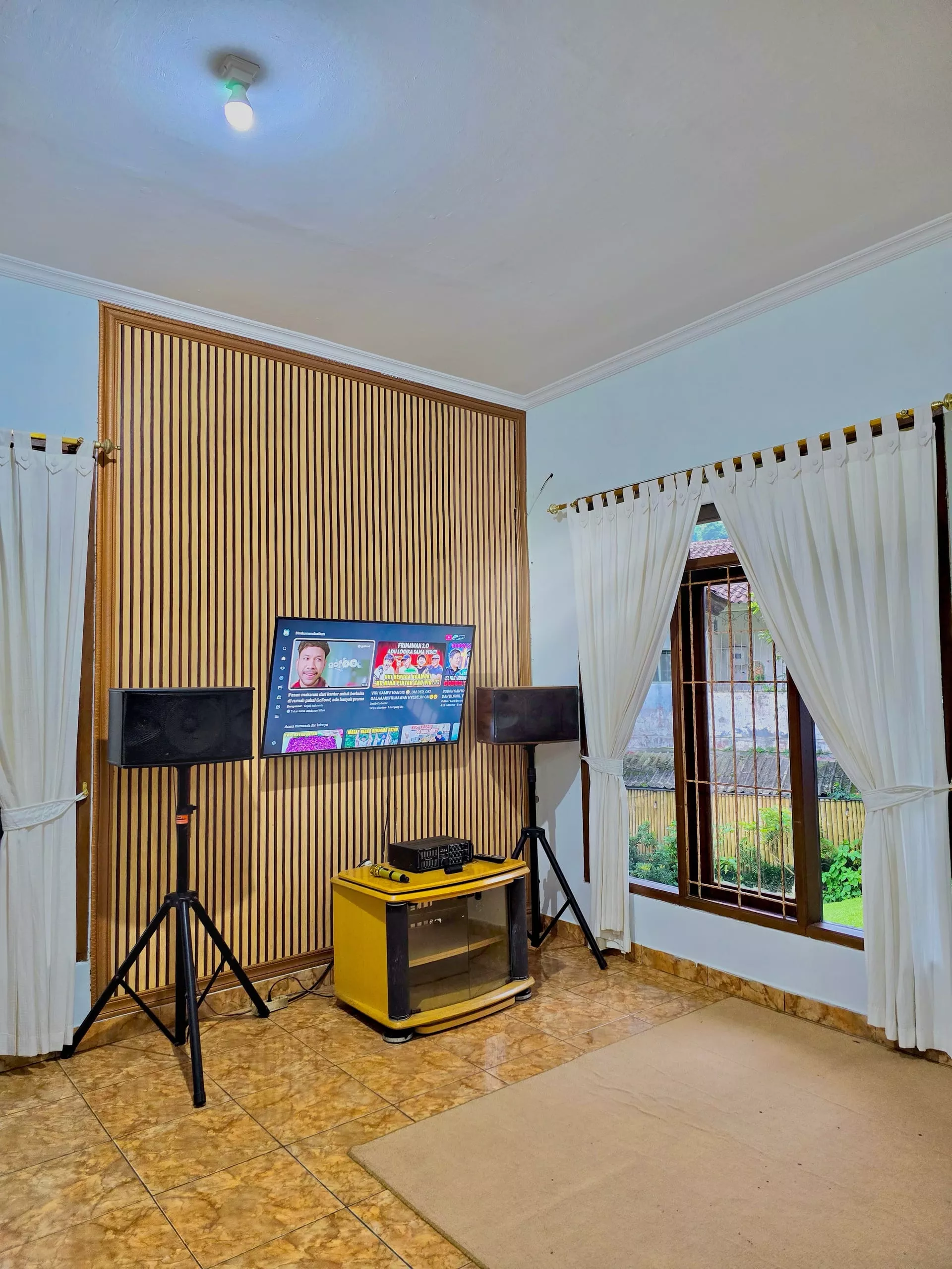 Villa Thymi sorotan 2