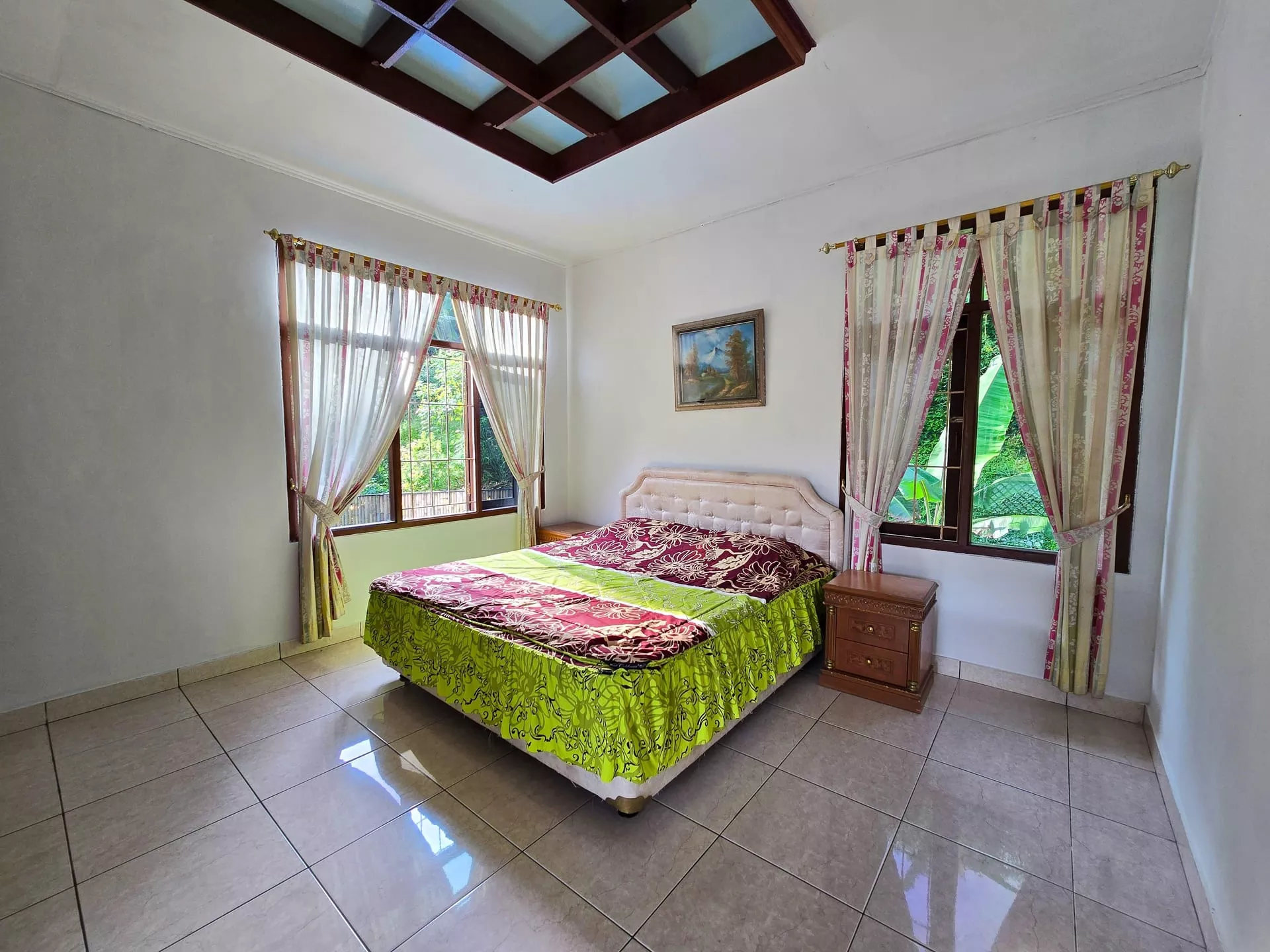 Villa Thymi sorotan 11
