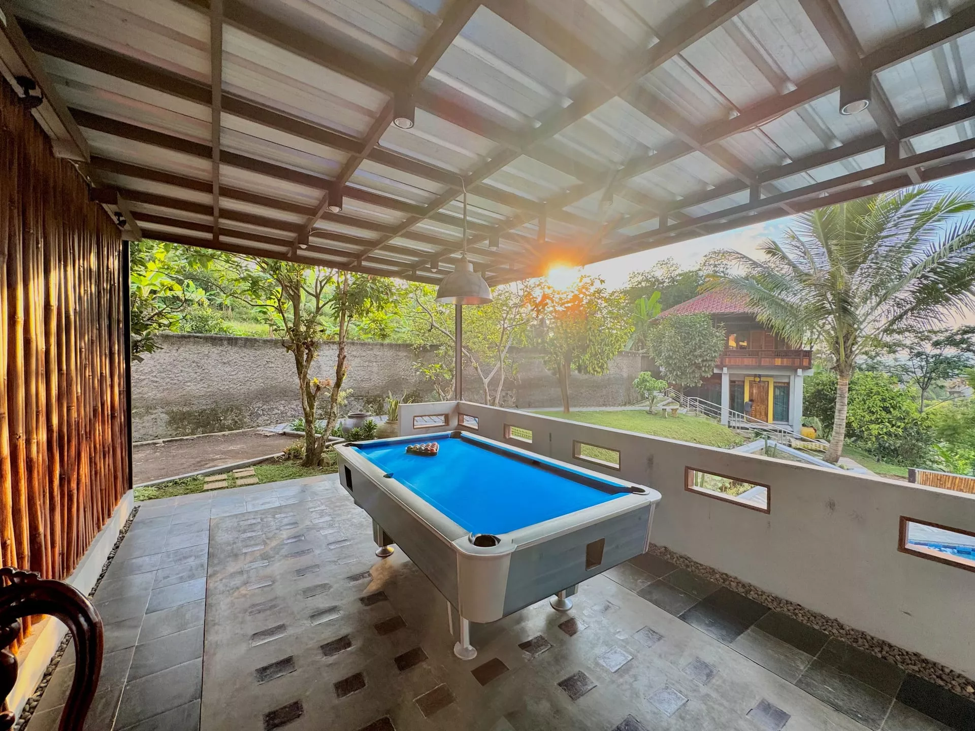 Villa Arsy sorotan 11