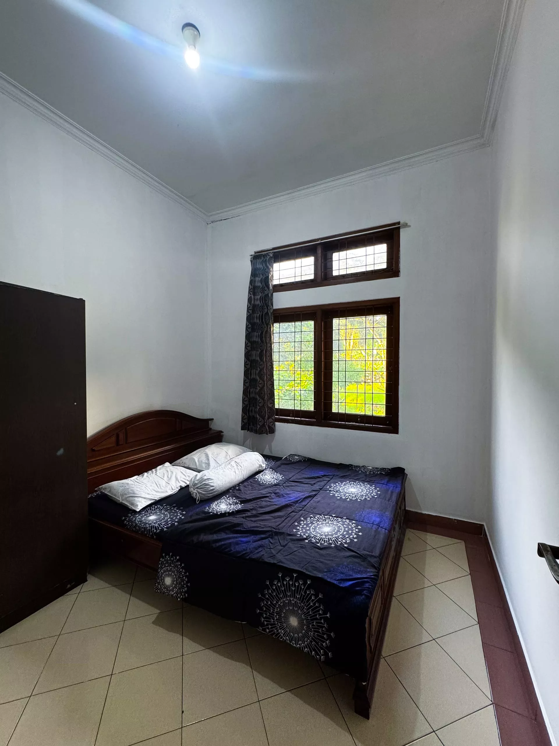 Villa Cemara sorotan 18